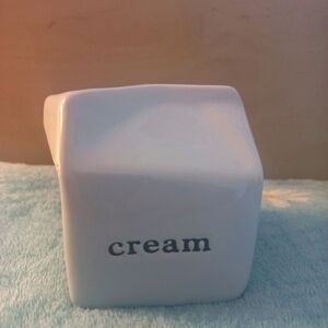 Crate & Barrel Cream Creamer EUc